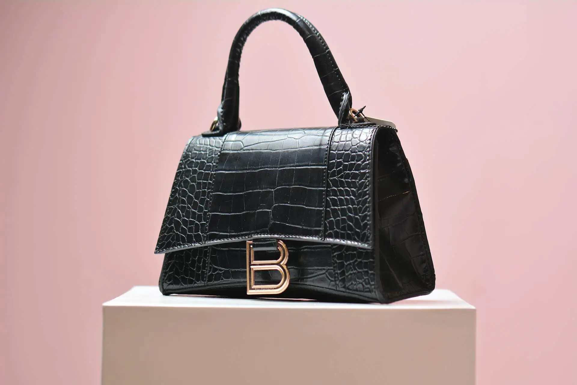 Cómo saber si un bolso Balenciaga es original, verdadero, auténtico o falso